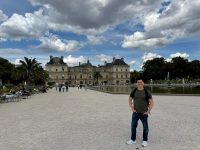 Taking a Historical Walk Through Paris with Context Travel