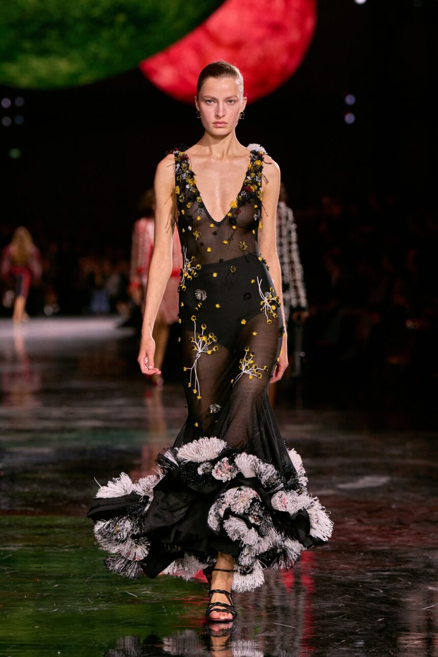 The 5 Maxi Dress Trends That Will Shape Summer 2026