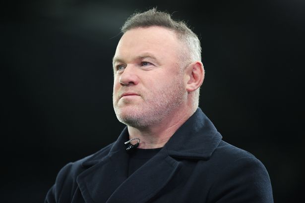Wayne Rooney insists Arsenal are STILL title favourites despite Man City defeat