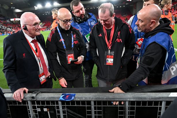 Liverpool make Anfield change for PSG Champions League tie after Noa Lang horror injury