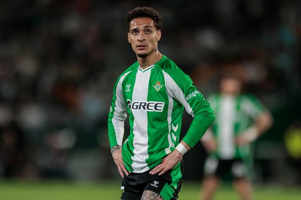 Antony’s manager issues worrying verdict as £81m Man Utd flop’s struggles return