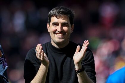 Man Utd target Andoni Iraola gets huge contract offer day after announcing Bournemouth exit