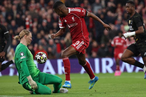 Alan Shearer slates Alexander Isak as Liverpool star taken off early in Champions League exit