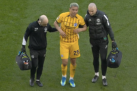 Premier League star in tears as agonising injury forces him off in Tottenham vs Brighton