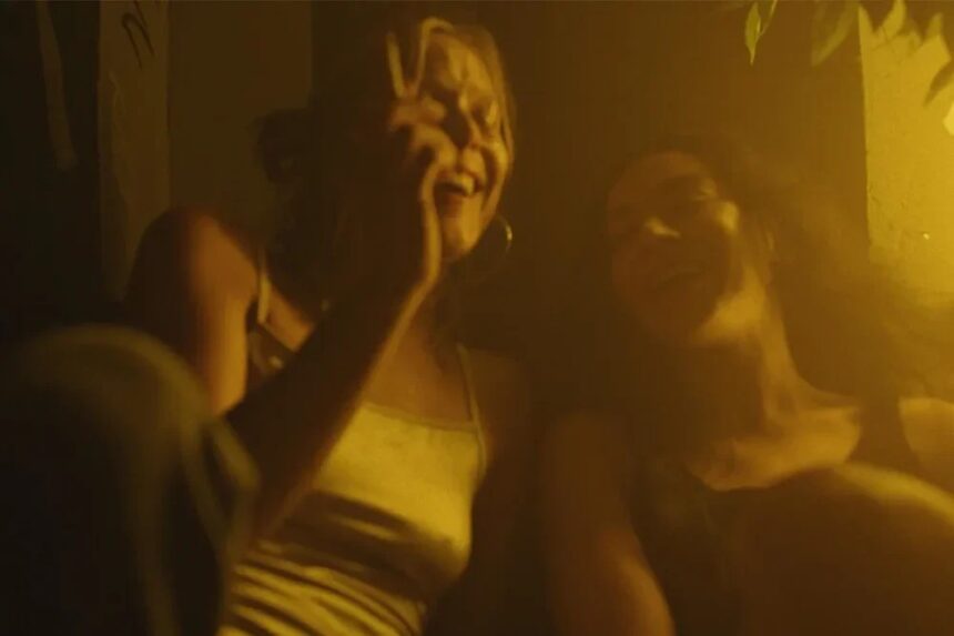 ‘Erupjca’ Review: A Droll Charli XCX Enriches Pete Ohs’ Low-Key Relationship-Drama Charmer 