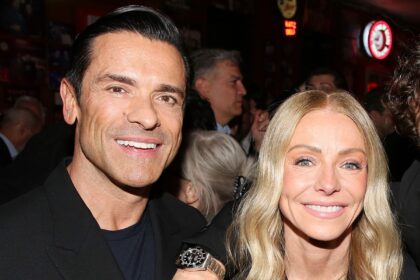 Kelly Ripa, Mark Consuelos & Son Joaquin Have Rare Family Outing