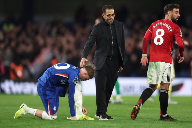 Chelsea left in ‘sticky position’ as call made on Liam Rosenior’s future amid losing run