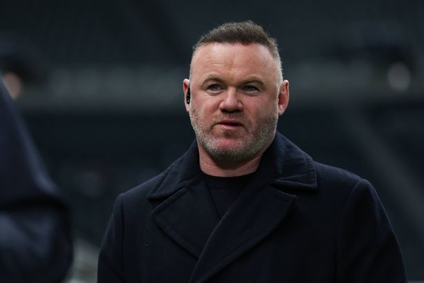 Wayne Rooney issues Alexander Isak demand from Arne Slot which could save his job