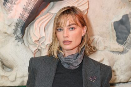 When in Milano: Margot Robbie Tests Out Sciura Style