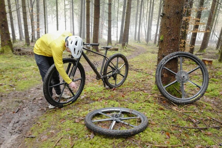 29 vs 32″ Bikes: Do Bigger Wheels Really Reduce Vibration?