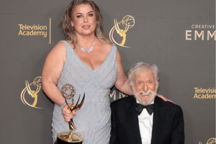 Dick Van Dyke, 100, Is the Life of the Party During Malibu Outing