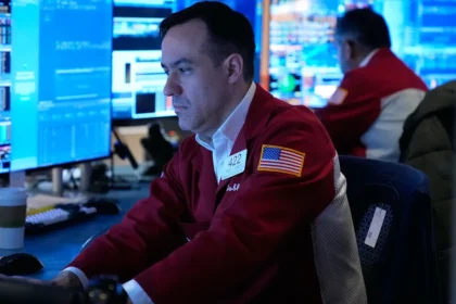 Oil prices hit 0 and stocks slow over doubts on the US-Iran ceasefire