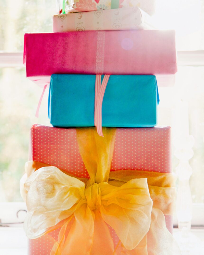 28 Personalized Wedding Gifts They’ll Remember Forever