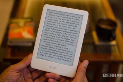 Amazon is pulling the plug on older Kindles, but enthusiasts are already plotting a workaround
