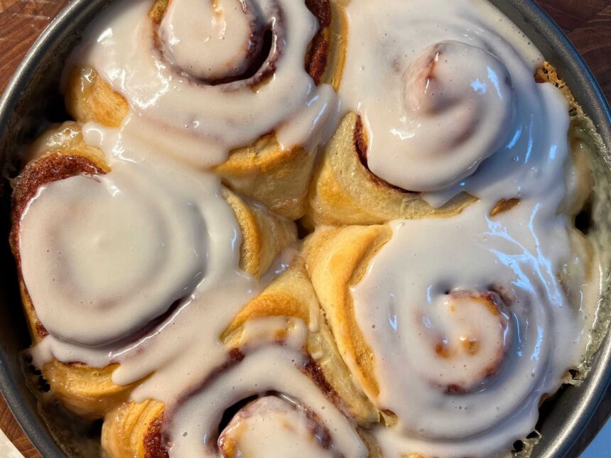 I Always Ditch the Icing When Making Pillsbury Cinnamon Rolls — This  Pantry Staple Makes Them Extra Gooey