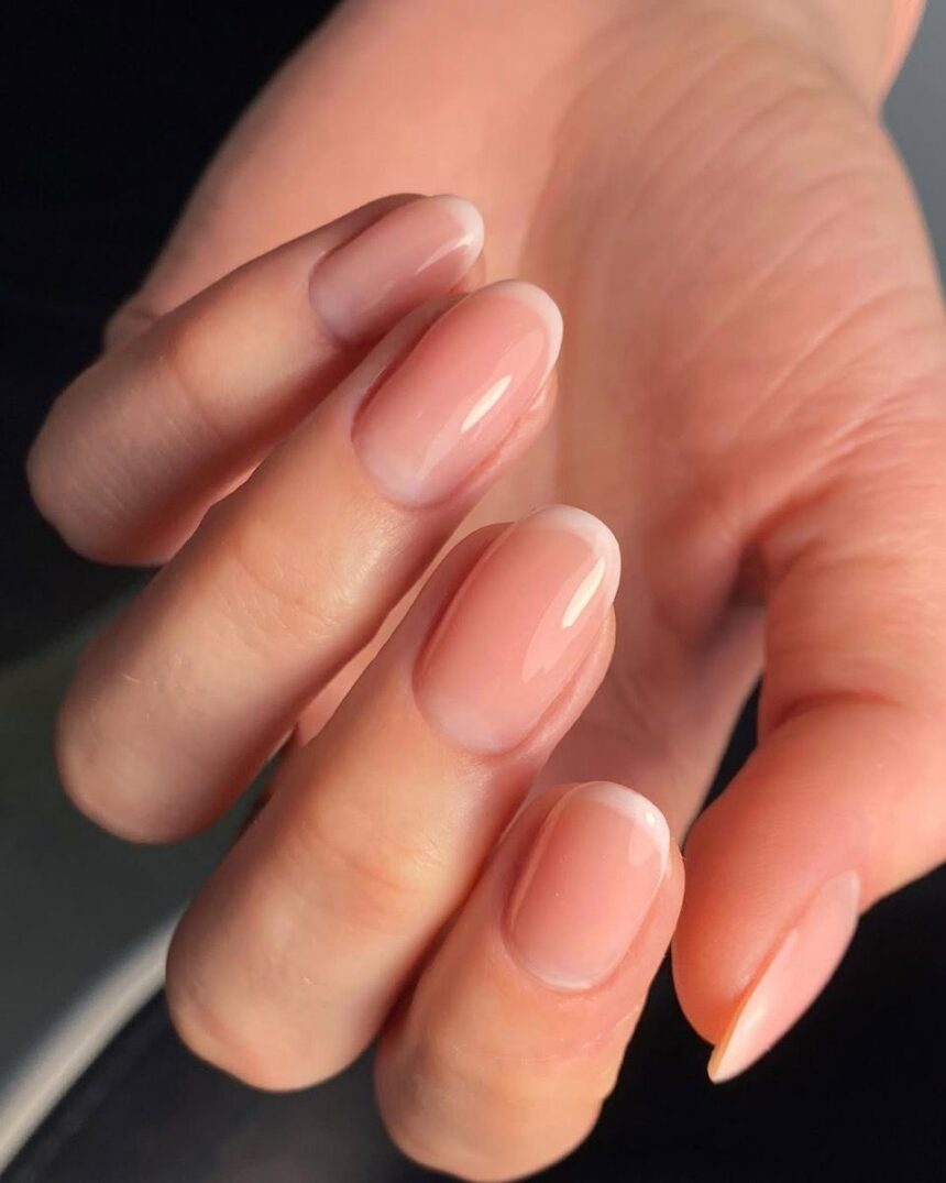 Love a Minimalist Mani? Try the “Cloudy” French