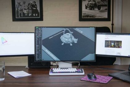 Lepow TriScreen Pro review: This 27in 4K monitor with dual detachable 16in side screens is a space-saver for your desk