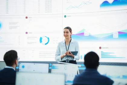 How to Gain the Trust of Your Employees in an AI-Driven Work Environment