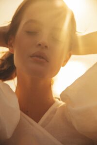 9 Daily Habits to Lower Cortisol