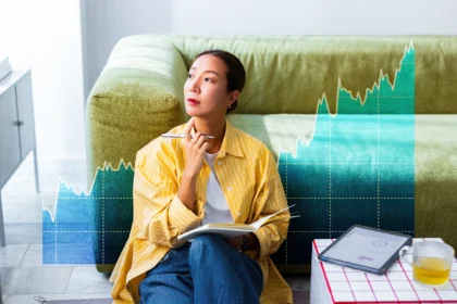 9 Successful Entrepreneurs on How to Turn a Side Hustle Into a Real Business