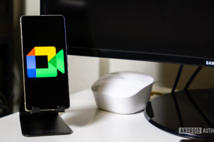 You’ll soon be able to use Google Meet’s note-taking tool during in-person meetings