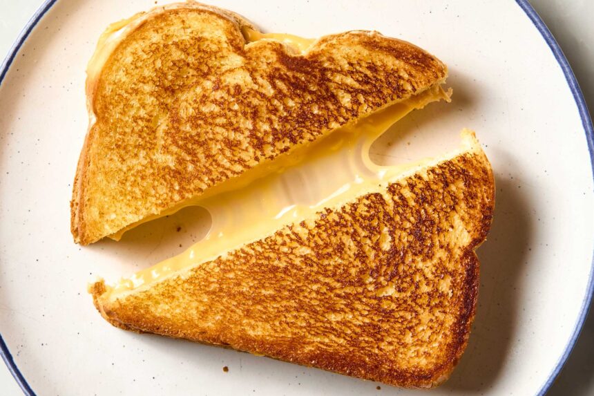 The Simple Trick for the Most Flavorful Grilled Cheese