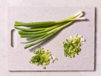 How to Cut Green Onions (3 Ways)