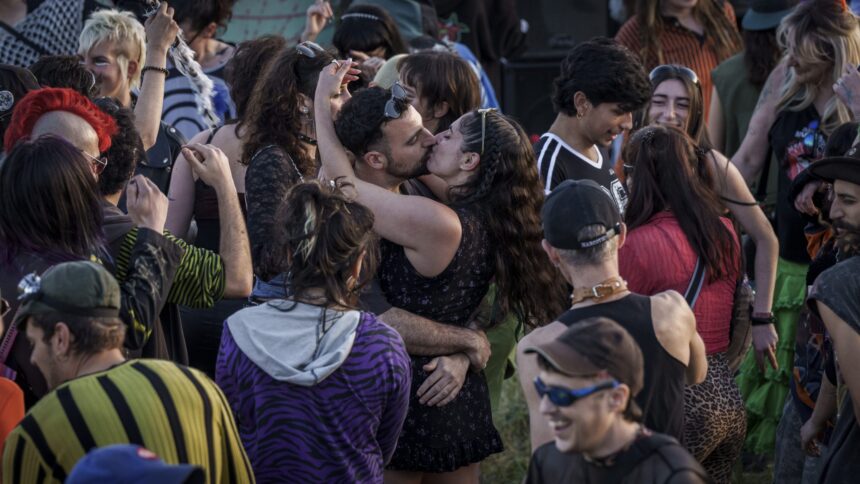 Javier Ambrossi and Javier Calvo and Movistar Plus+ Bow Produce ‘I Always Sometime,’ A Vision of Breadline Motherhood in Gentrified Barcelona  