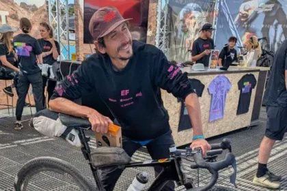 Lachlan Morton’s Training Bike: Cannondale Topstone Carbon Lefty