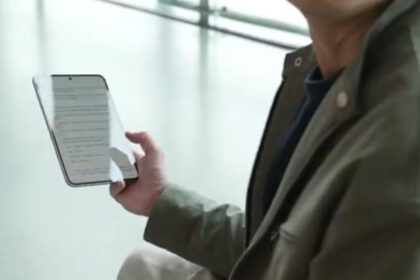 This weird little Android tablet takes a design cue from smartphones