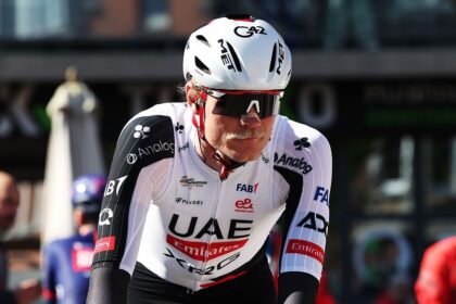 O Gran Camiño: Julius Johansen takes first pro victory in opening time trial for UAE Team Emirates-XRG