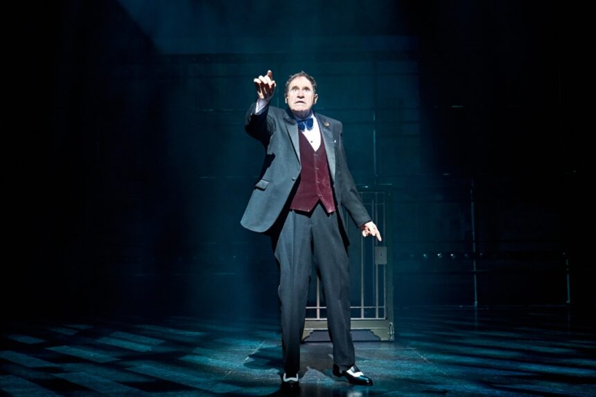 Richard Kind on Returning to Max Bialystock in Mel Brooks’ ‘Producers’: ‘He’s a Heinous Man Who Is Loved’