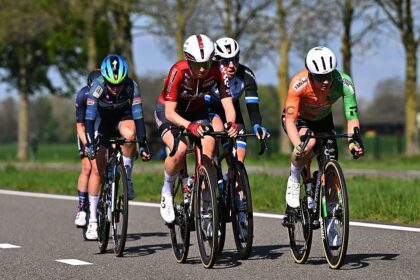 Amstel Gold Race Ladies Edition LIVE: A breakaway of three riders lead the race