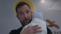 ‘The Pitt’ Finale: Noah Wyle and Creator Unpack Dr. Robby’s Mental Health Struggles and Why That Powerful Baby Jane Doe Scene ‘Is a Turning Point’