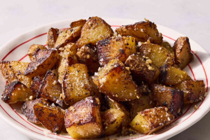 The “Delicious” 4-Ingredient Potato Side Dish I’m Making 3 Times a Week