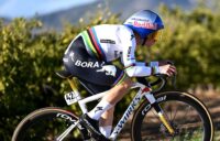 ‘An unprecedented commitment’ – Remco Evenepoel signs with Specialized for life