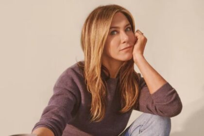 Jennifer Aniston’s Fave Skin Elasticity Collagen Powder Is on Sale