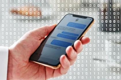 Update Your iPhone Now: Apple Just Fixed a Security Hole the FBI Exploited to Access Messages