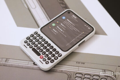 Clicks outlines path to Communicator launch in major update