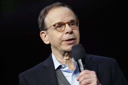 See Rick Moranis’ First Red Carpet Appearance in Nearly 9 Years