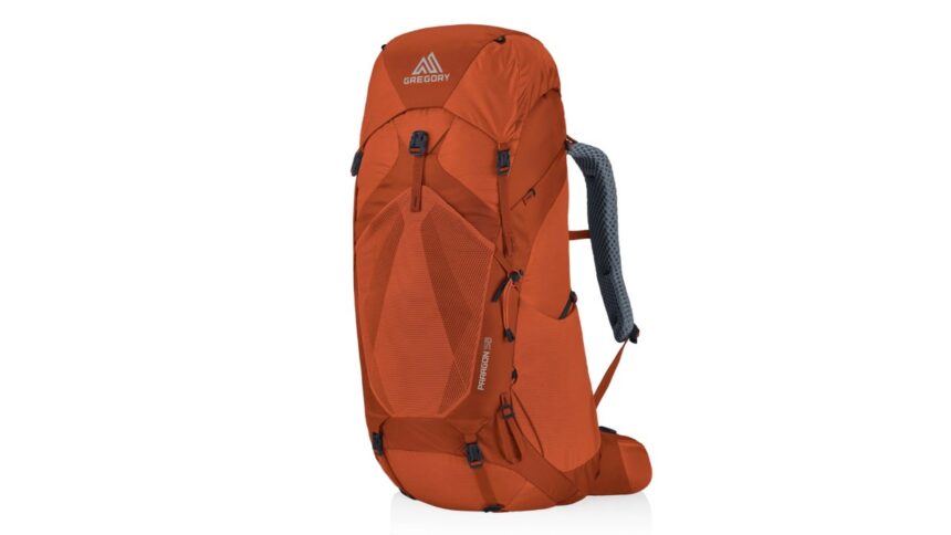 Deal of the Week: Our Favorite All-Around Backpack of the Year Is 40 Percent Off