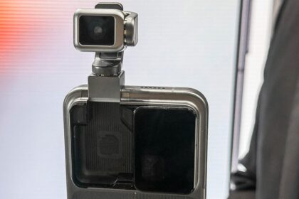 Why This Phone Company Is Now a (Record-Breaking) Robot Company