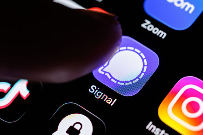 How the FBI recovered Signal messages (and how to fix the flaw)