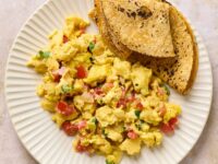 For the Best Scrambled Eggs of Your Life, Make Them Mexican Style