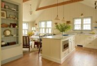 10 Best Nantucket Airbnbs for a Quintessential New England Getaway