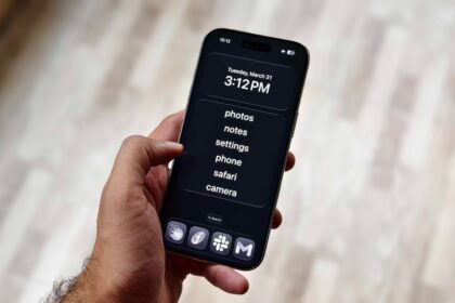 Stop Being So Dependent on Your iPhone: Turn It Into a Dumb Phone Instead