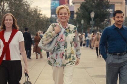 Hacks Season 5 Premiere: A Gutsy Ploy Sets The Stage For Deborah’s Final Chapter (Grade It!)