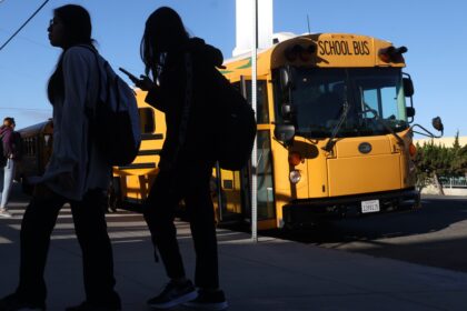 LA public schools pass screen time limits for students in a first