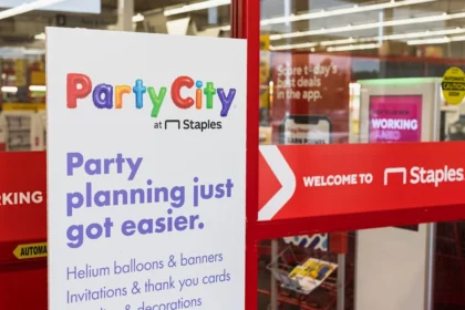 700 Staples stores are bringing back Party City by opening shop-in-shops. Here’s the full list of locations in 34 states