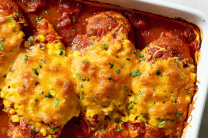 The Easiest Chicken Dinner You’ve Ever Made Is Just a Jar of Salsa Away